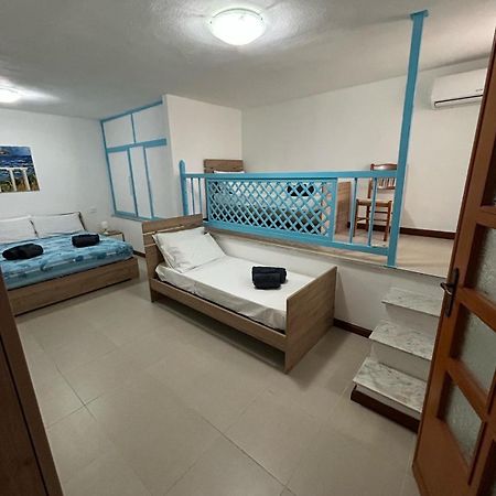 Villa Nicanda- 100 Mt Dal Mare- Giardino Porto Columbu - Perd'E Sali Екстер'єр фото