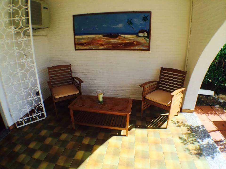 Villa Nicanda- 100 Mt Dal Mare- Giardino Porto Columbu - Perd'E Sali Екстер'єр фото